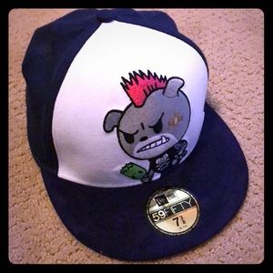 Rare New Era. Size 7 3/8. Original sticker on.
